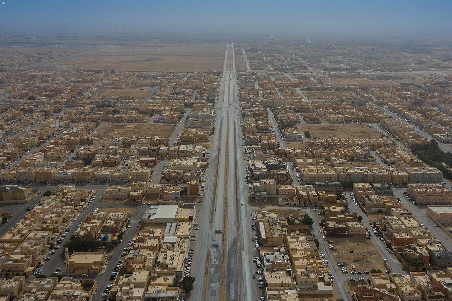صور جوية لطرق وشوارع الرياض بعد تطبيق قرار منع التجول من الساعة الثالثة