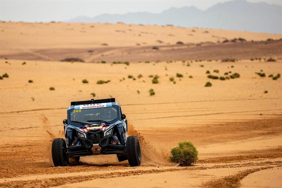 سباق الدراجات والسيارات سباق الدراجات والسيارات