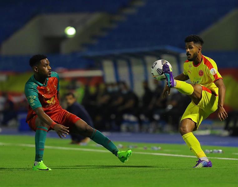 مباراة الاتفاق والقادسية