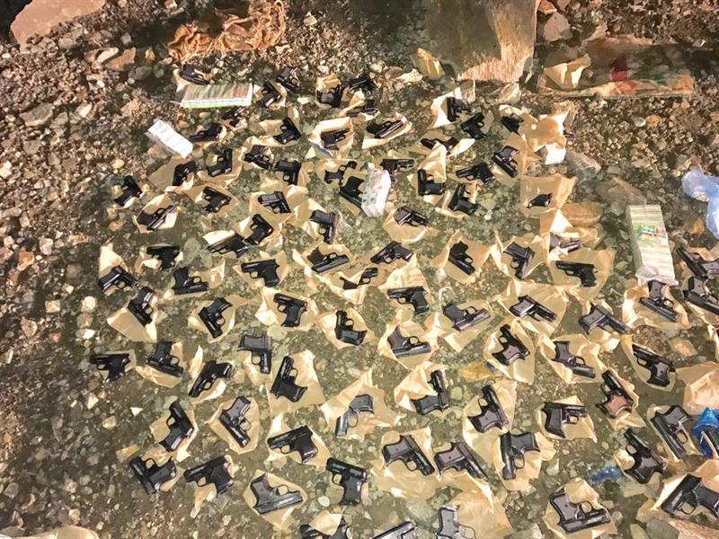 بالصور.. بالصور..