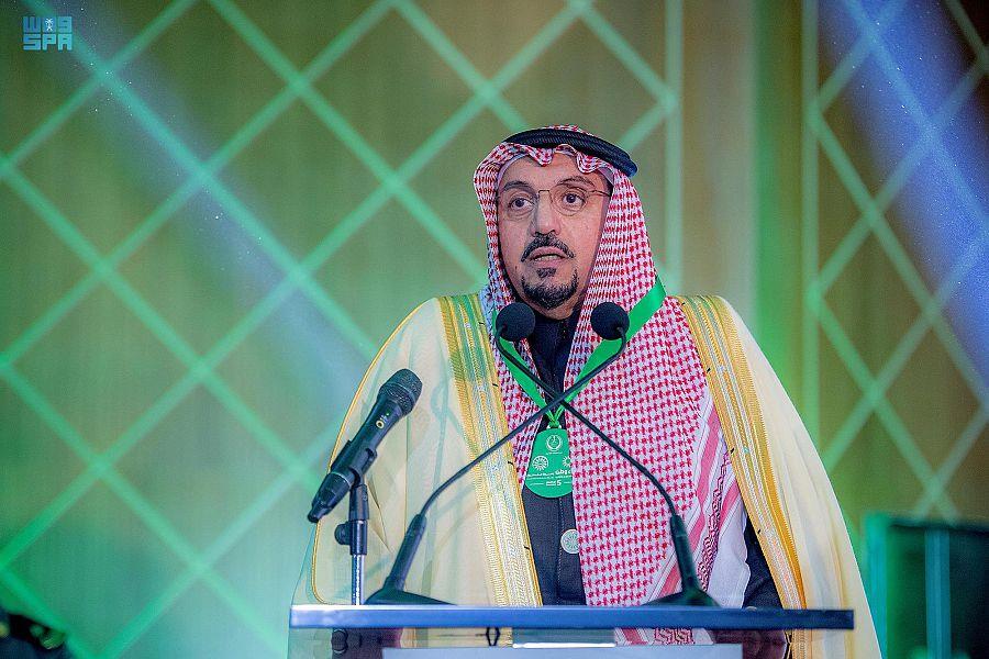 أمير القصيم يدعو مؤسسات القطاع الخاص لتقديم عروض وخصومات للمتطوعين والمتطوعات  