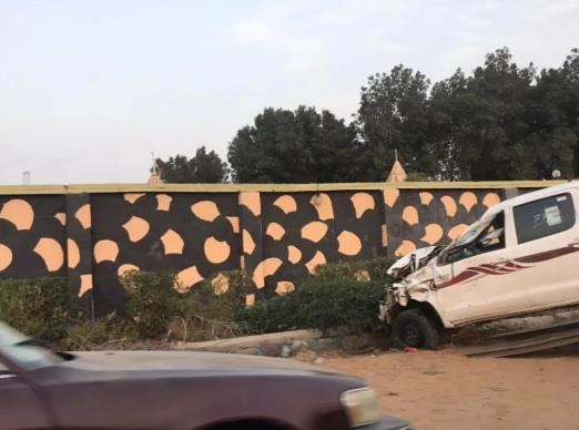 بالصور.. قائد مركبة يصرع ويُصيب 10 دراجين من فريق اليرموك على طريق أبوعريش بجازان