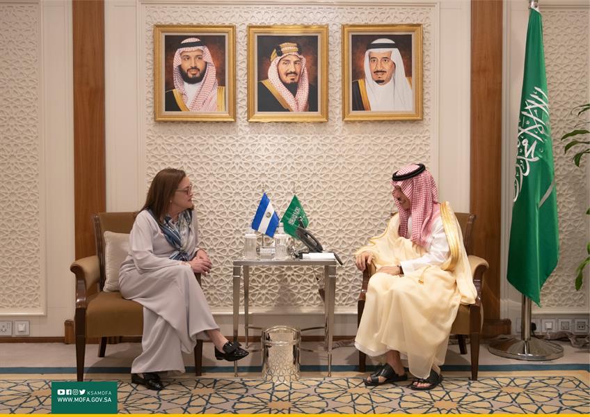 وزير الخارجية يستقبل وزيرة خارجية السلفادور ويبحثان عدة موضوعات