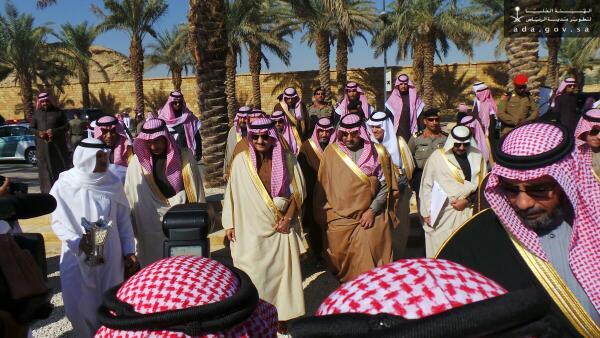 سمو الأمير خالد_بن_بندر رئيس الهيئة يضع حجر الأساس