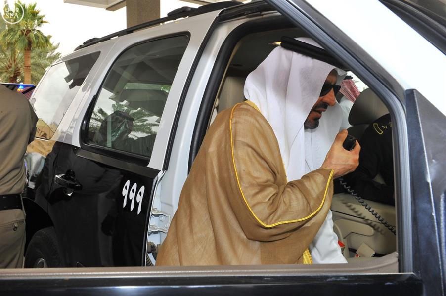 أمير منطقة حائل يدشن الزي الجديد للدوريات الأمنية ويفتتح المعرض التوعوي لأسبوع المرور الخليجي