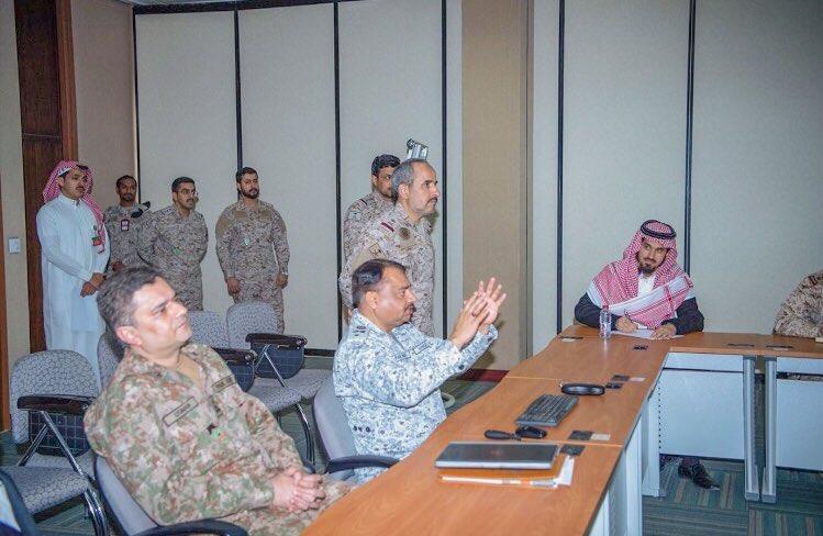 كلية القيادة