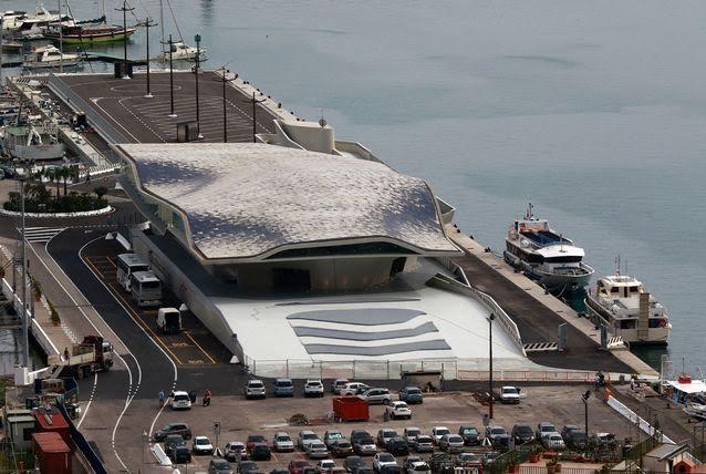 بالصور.. افتتاح محطة بحرية من تصميم زها حديد في إيطاليا