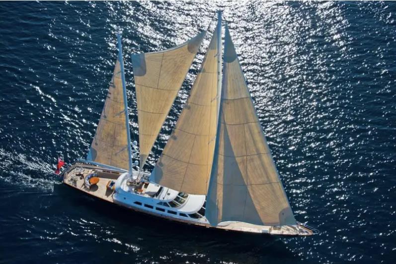  يخت فاخر استضاف مليارديرات ومشاهير للبيع مقابل 11 مليون دولار