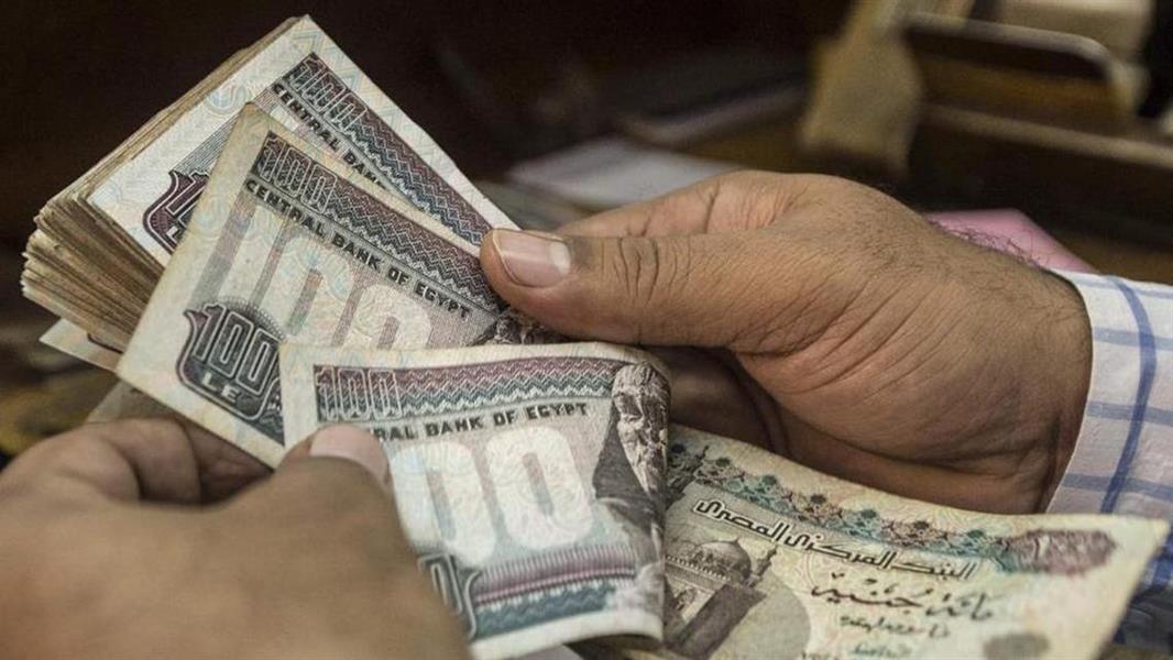 شركة مصرية ترسل رواتب موظفيها لأمهاتهم احتفالاً بعيد الأم 