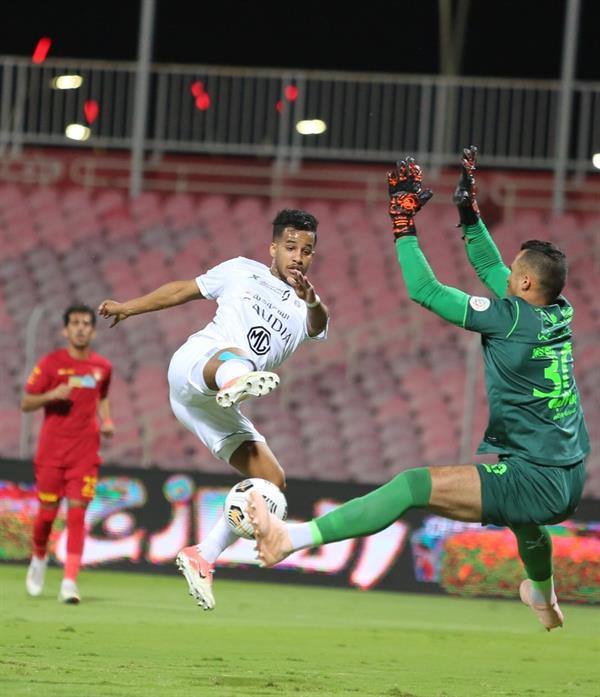 مباراة الأهلي وضمك مباراة الأهلي وضمك