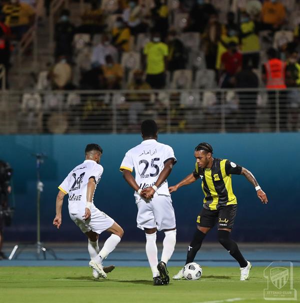 مباراة الاتحاد والعين