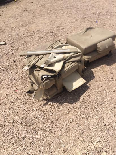 ثعبان يحتلّ مركبة مواطن بعسير ويجبره وعائلته على تركها ثعبان يحتلّ مركبة مواطن بعسير ويجبره وعائلته على تركها