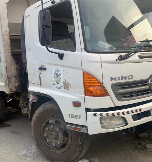 مصرع عامل نظافة دهسته عجلات شاحنة نقل نفايات في المخواة مصرع عامل نظافة دهسته عجلات شاحنة نقل نفايات في المخواة