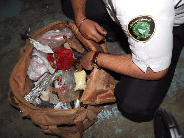 جمرك الدّرة يُحبط محاولة لتهريب 1410 حبة من حبوب الكبتاجون المخدرة 