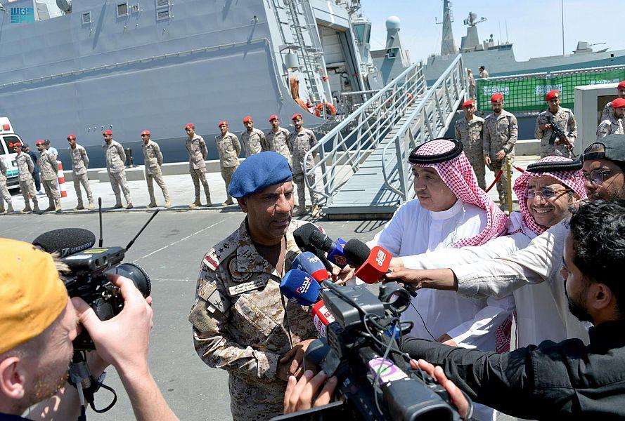 إجلاء 45 مواطنًا و88 من رعايا الدول من السودان إلى جدة إجلاء 45 مواطنًا و88 من رعايا الدول من السودان إلى جدة