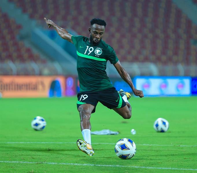 الأخضر الأخضر