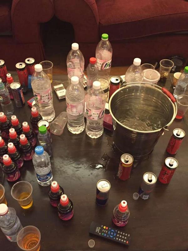 ضبط حفلة ماجنة كبيرة ومرقص بالطائف ضبط حفلة ماجنة كبيرة ومرقص بالطائف