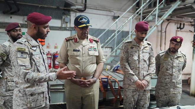 جانب من التدريب