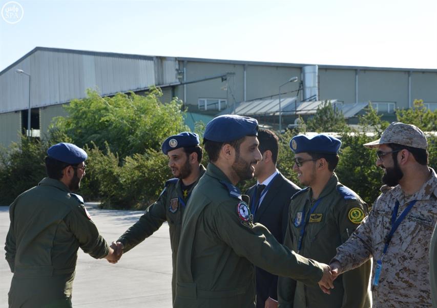 وصول طائرات وصول طائرات