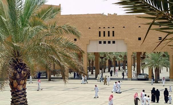 للمرة الأولى.. فتح أبواب قصر الحكم أمام الزوار خلال أيام العيد (صور) للمرة الأولى.. فتح أبواب قصر الحكم أمام الزوار خلال أيام العيد (صور)