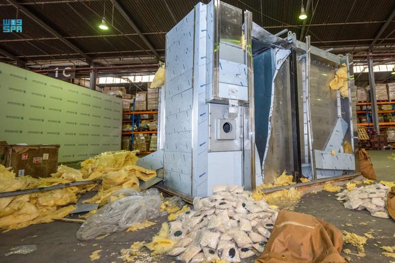 إحباط تهريب أكثر من 4 ملايين حبة كبتاجون مُخبأة في إرسالية 