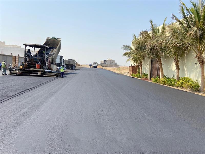تنفيذ طرق بطول 100 ألف كم لأحياء شمال وجنوب مدينة جدة تنفيذ طرق بطول 100 ألف كم لأحياء شمال وجنوب مدينة جدة