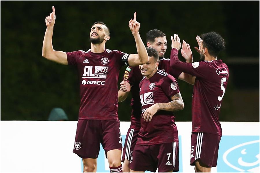 الأهلي والفيصلي