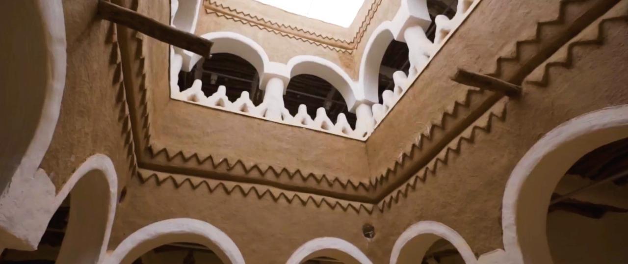 وزير السياحة: افتتاح 38 موقعاً سياحياً في 7 وجهات بحلول 2022