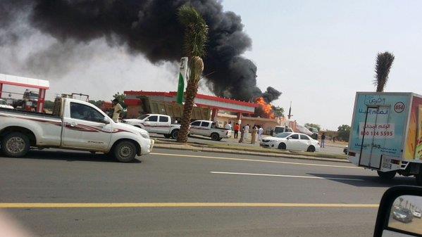 حريق بمحطة وقود