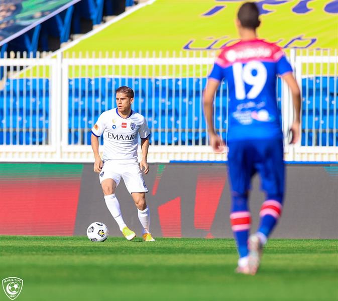 جانب من مباراة الهلال وأبها