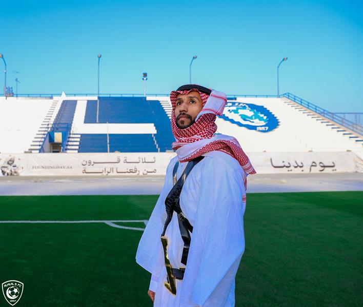 سلمان الفرج بالزي الوطني في مران الهلال احتفالًا بيوم التأسيس سلمان الفرج بالزي الوطني في مران الهلال احتفالًا بيوم التأسيس