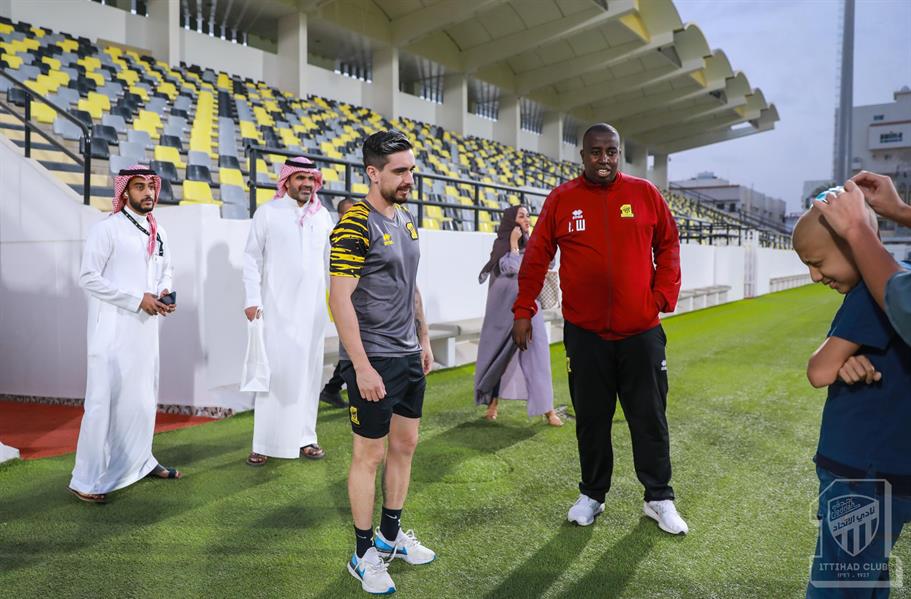 الاتحاد يستقبل مُحارب السرطان سمير بخاري