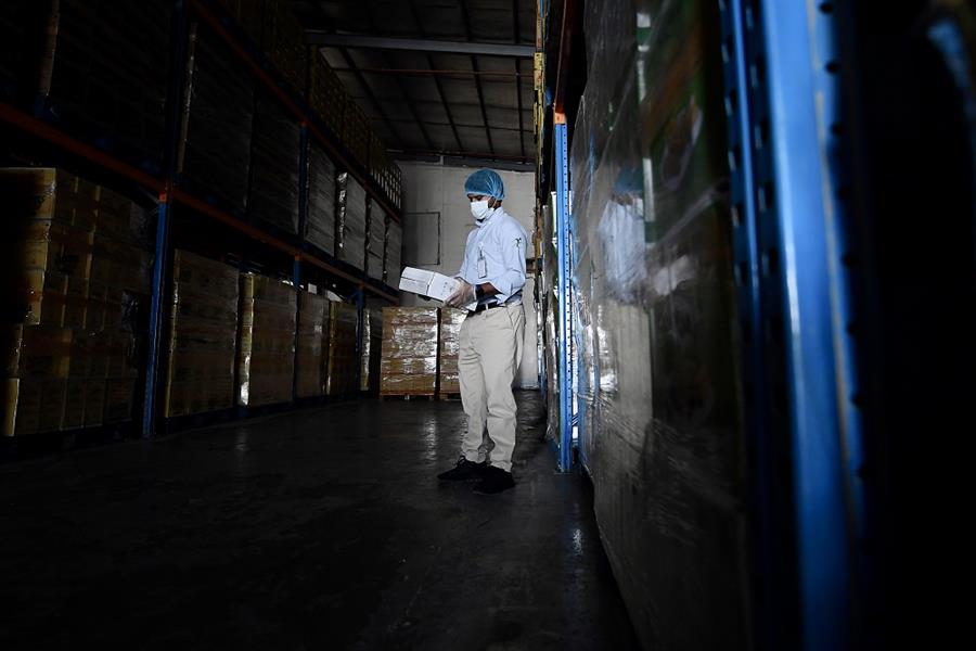 الغذاء والدواء تضبط أطناناً من المنتجات المخالفة