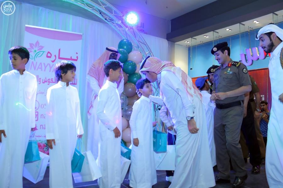 محافظ الرس يكرّم أبناء المرابطين بالحد الجنوبي