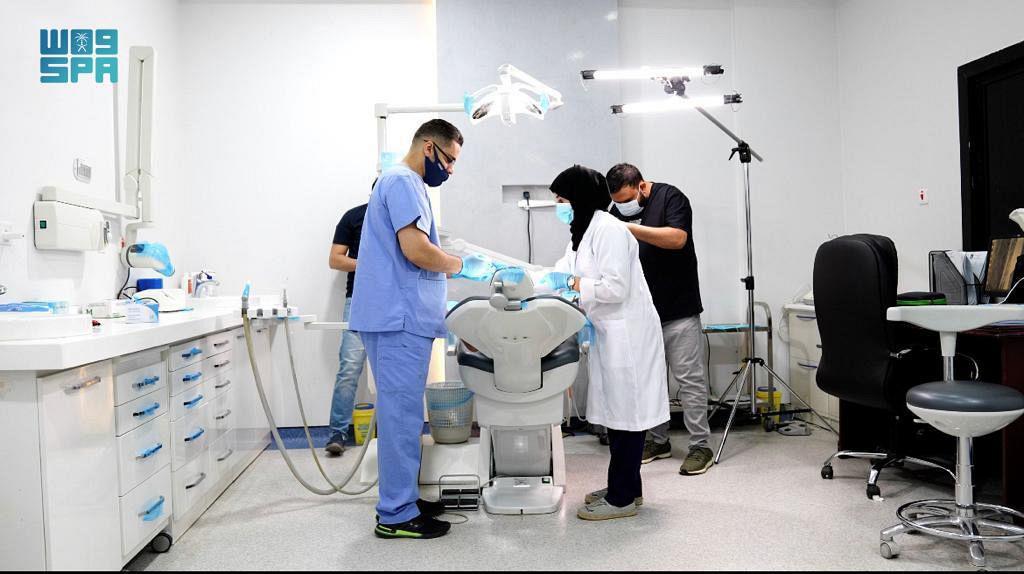 فريق طبي بجامعة طيبة يجري 15 جراحة لأطفال مصابين بحالات الشفة الأرنبية وتشوهات سقف الحلق فريق طبي بجامعة طيبة يجري 15 جراحة لأطفال مصابين بحالات الشفة الأرنبية وتشوهات سقف الحلق