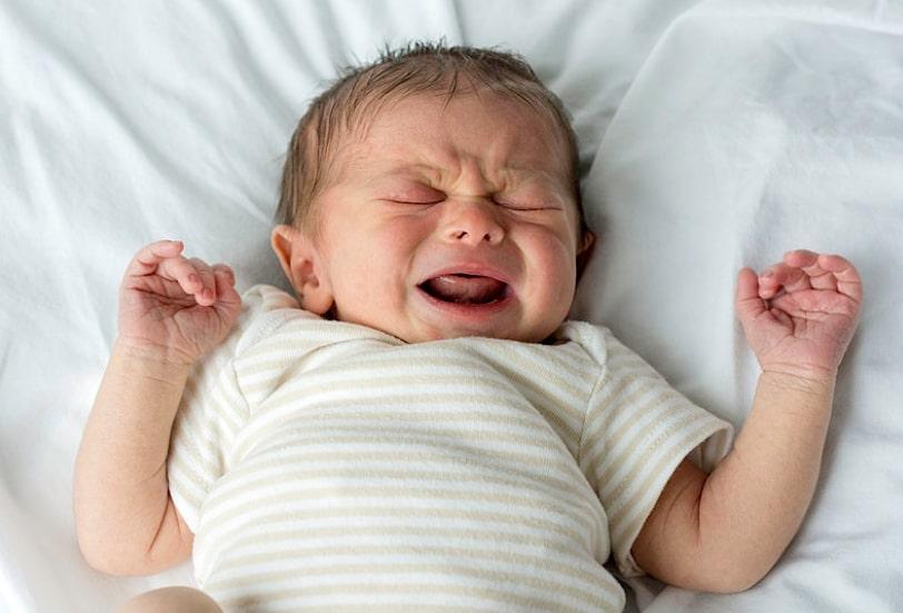 8 حالات لبكاء الرضع.. تعرفي على اللغة الخفية لطفلك