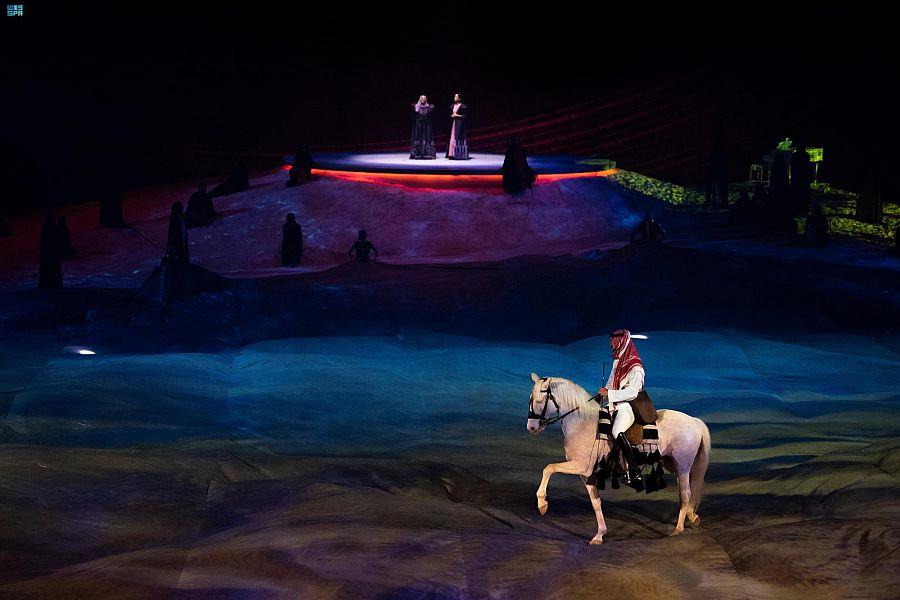 تدشين عروض مسرحية تدشين عروض مسرحية