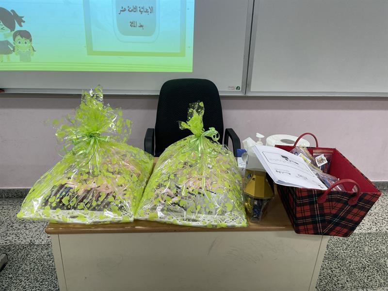 المدارس تستقبل طلاب الابتدائية ورياض الأطفال المدارس تستقبل طلاب الابتدائية ورياض الأطفال