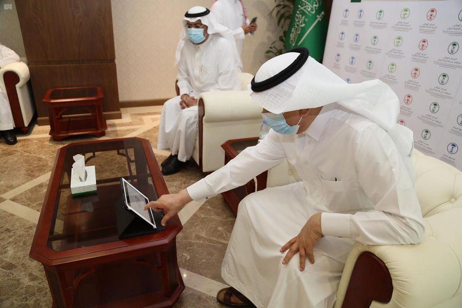 وزير البيئة والمياه والزراعة يدشن الهوية الجديدة لصندوق البيئة و4 مراكز بيئية 