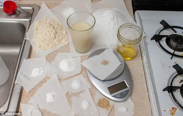 صورة مكونات المشروب المبتكر