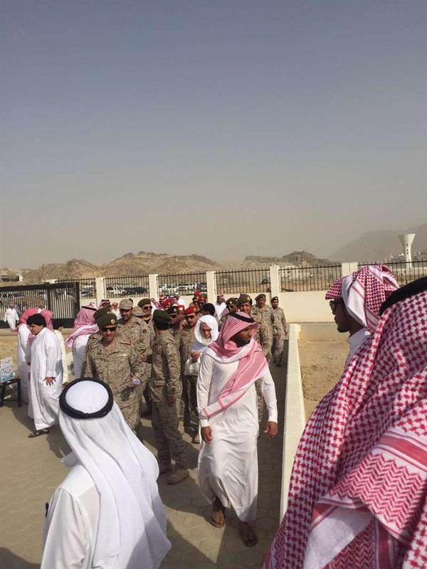 تشييع جثمان أول شهيد بـ