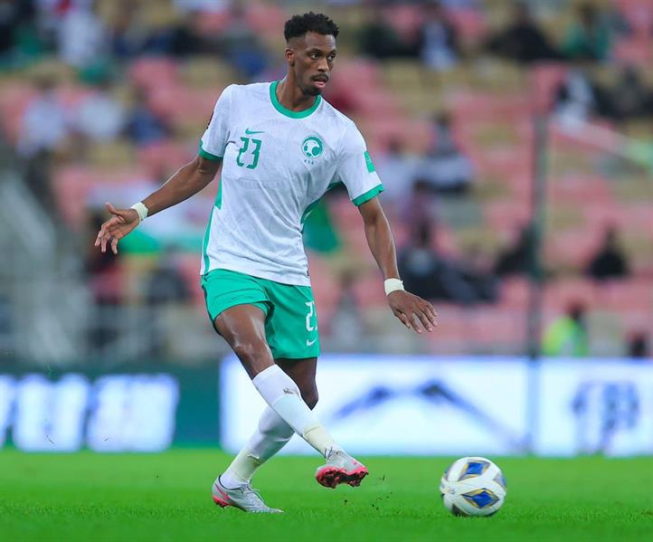 التعادل السلبي يُسيطر على الشوط الأول من مباراة 