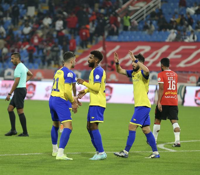 النصر والرائد