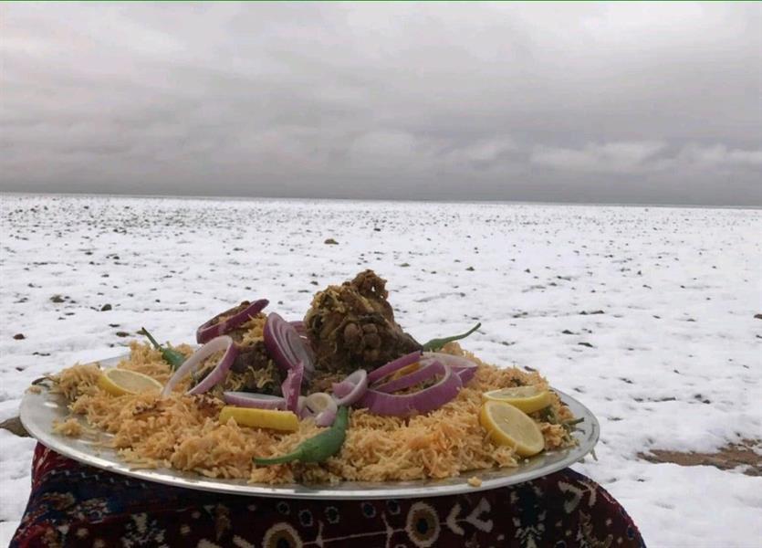 صور وفيديوهات لمناظر الثلوج الخلابة وهي تغطي مسطحات المناطق الشمالية