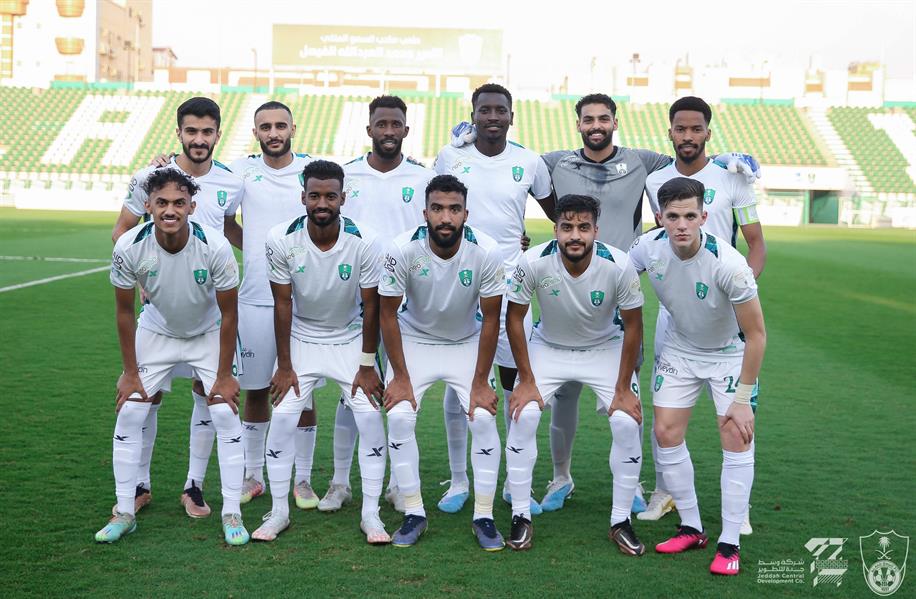 الأهلي يفوز برباعية وديًا أمام جدة الأهلي يفوز برباعية وديًا أمام جدة