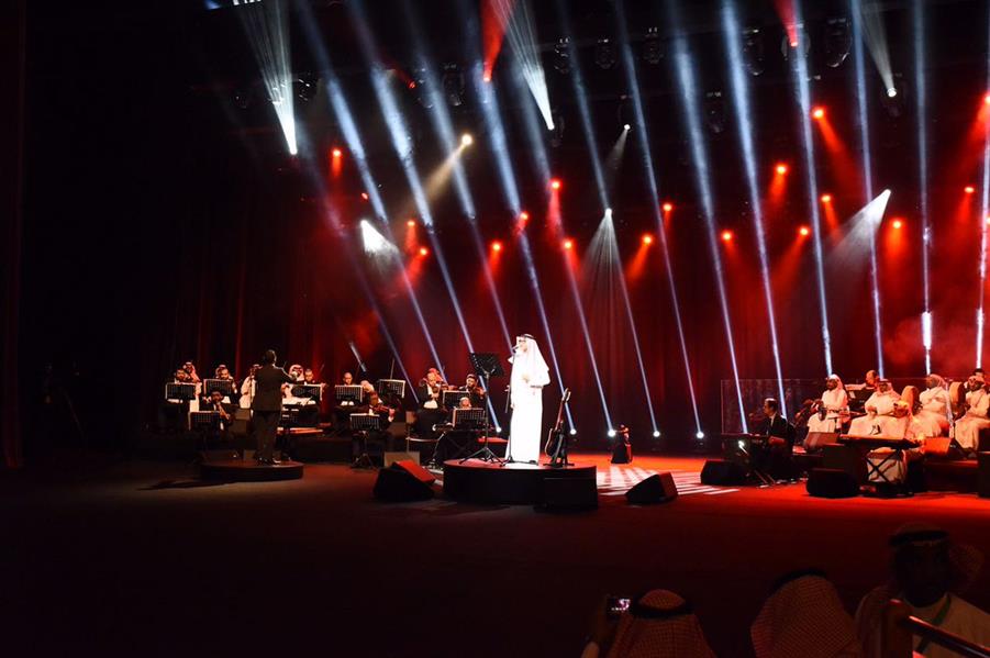 الحفل الغنائي لخالد عبدالرحمن ورابح صقر أمس بالرياض