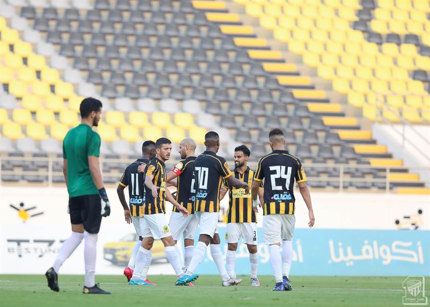 الاتحاد يتخطى جدة ودياً بثنائية (صور) الاتحاد يتخطى جدة ودياً بثنائية (صور)