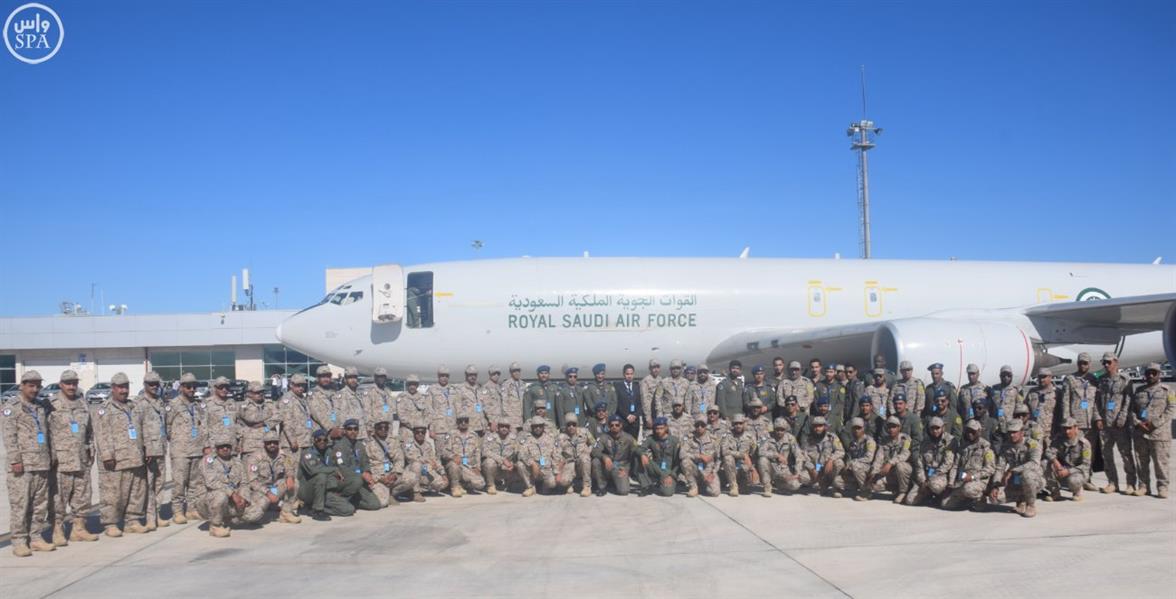 وصول طائرات وصول طائرات