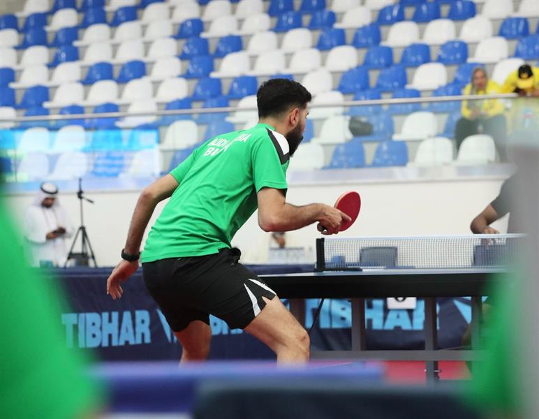 أخضر الطاولة