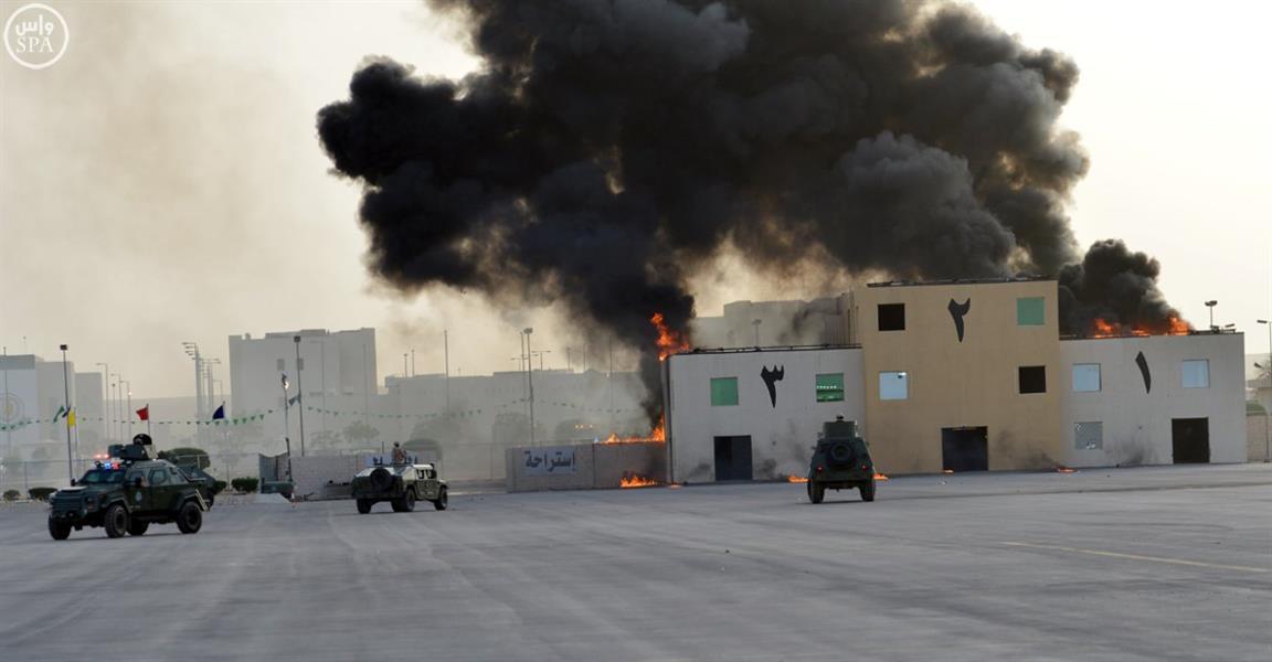 صور لوحدات الأمن الخاصة أثناء العرض العسكري تكشف مدى استعدادهم ومهاراتهم الاستثنائية صور لوحدات الأمن الخاصة أثناء العرض العسكري تكشف مدى استعدادهم ومهاراتهم الاستثنائية